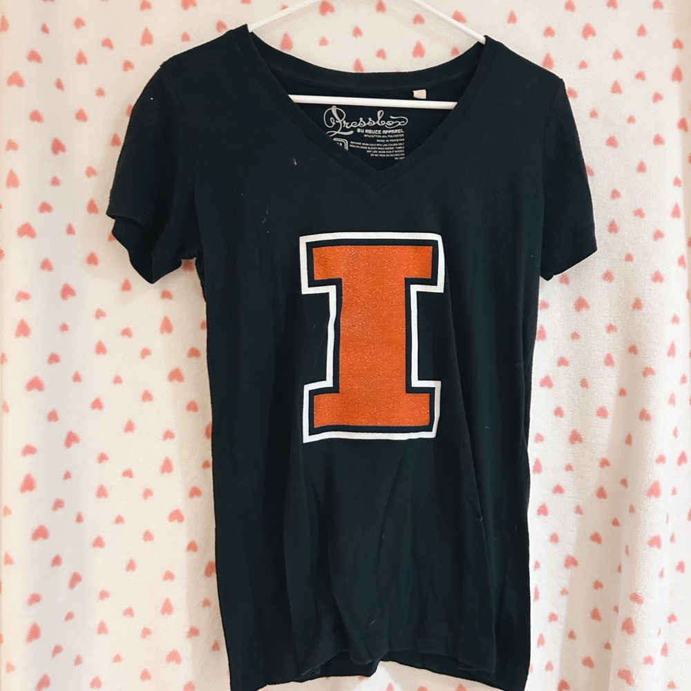 Women’s V-Neck Sports Shirt